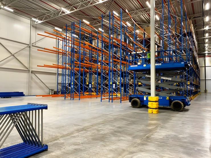 MarkZPro Stahlkonstruktionen, Plattformen und Regalsysteme